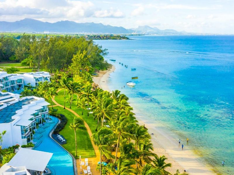 Victoria Beachcomber