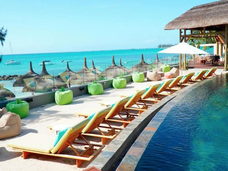 Wonders Beach Boutique