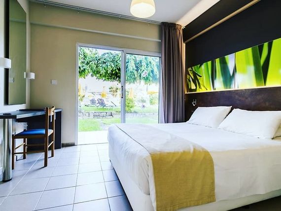 Miniaturka 9