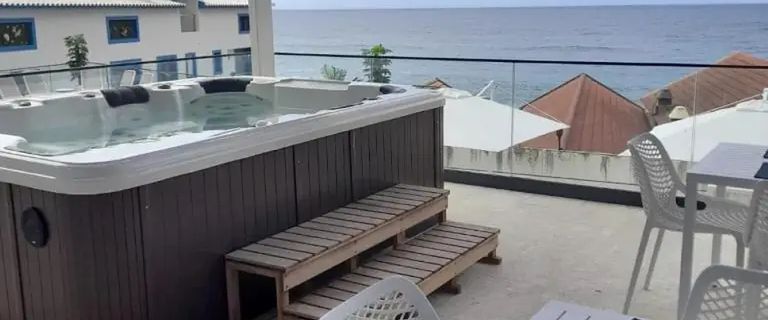 teren hotelu, jacuzzi