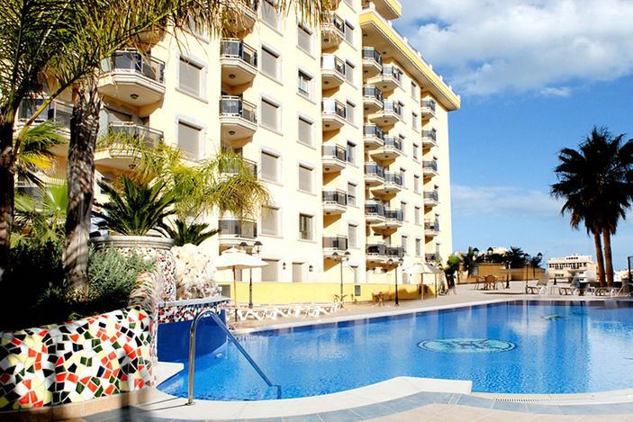 budynek główny, basen