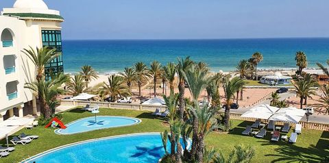 teren hotelu, basen, plaża