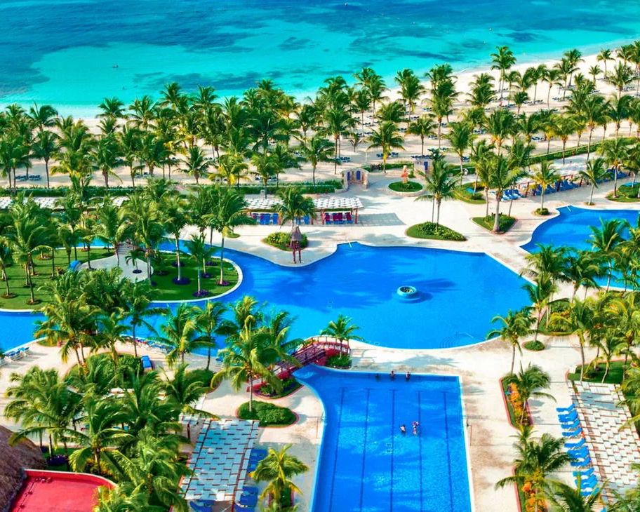 Barcelo Maya Grand Resort
