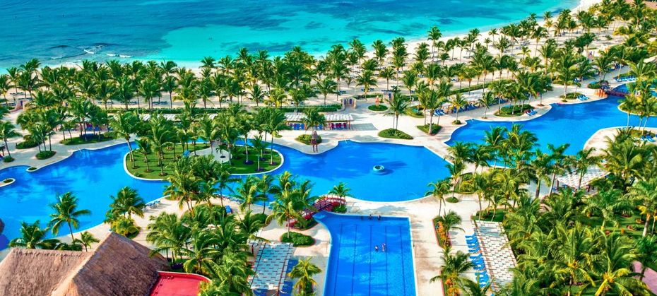 Barcelo Maya Grand Resort