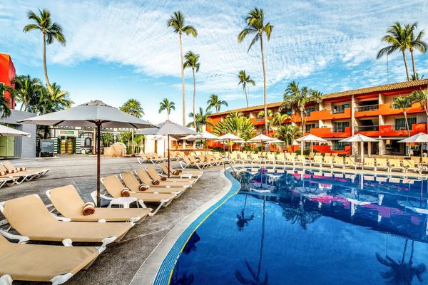 Crown Paradise Club Puerto Vallarta