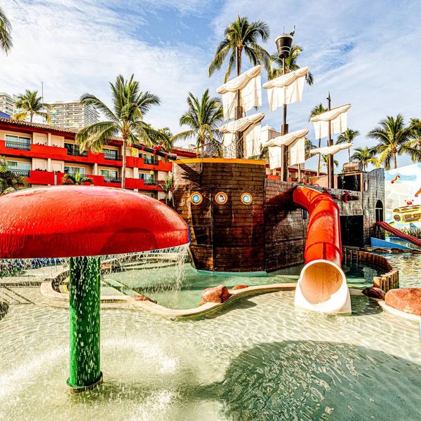 Crown Paradise Club Puerto Vallarta