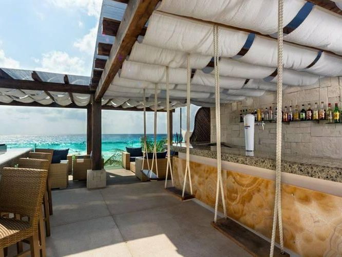 drink bar