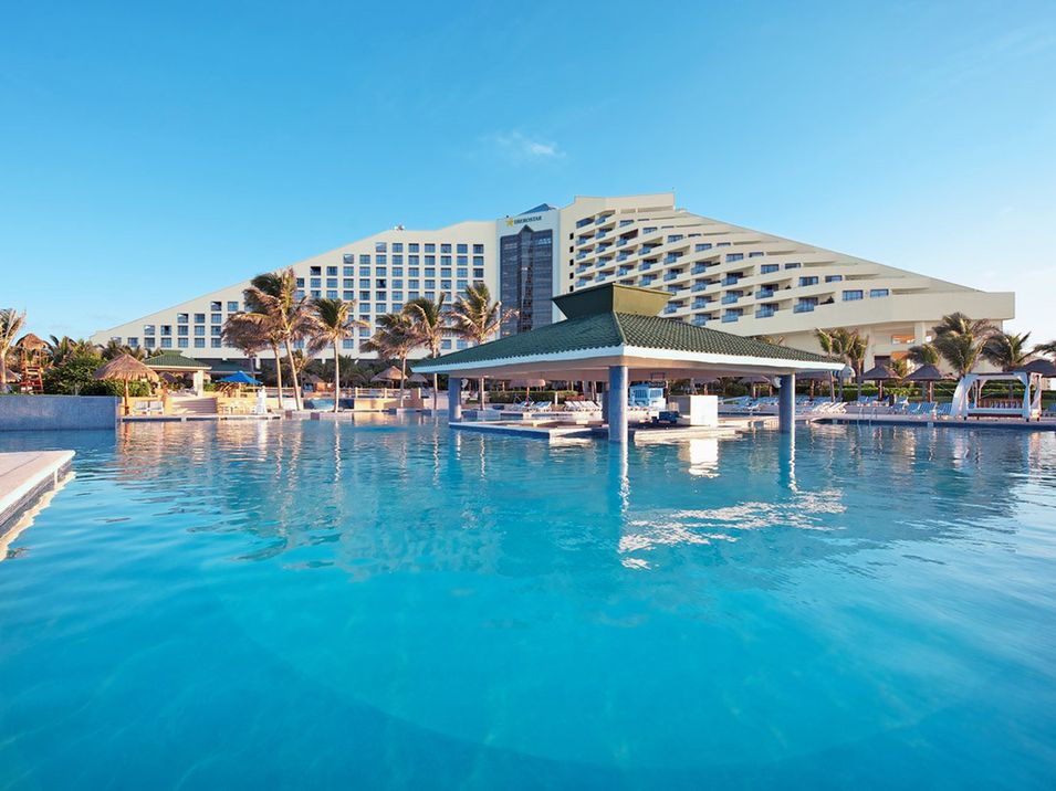 basen, pool bar