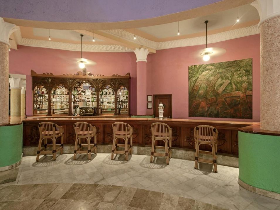 drink bar