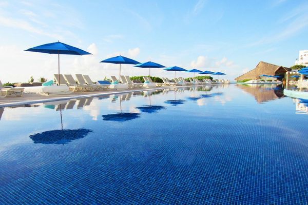 Live Aqua Beach Resort Cancun (ex. Live Aqua Cancun)
