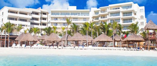 Nyx Cancun