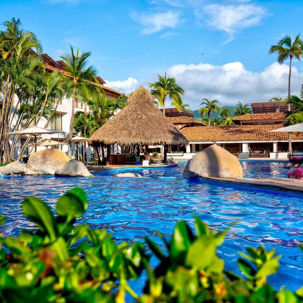 Plaza Pelicanos Puerto Vallarta – 2026-12-17 - Zdjęcie 2