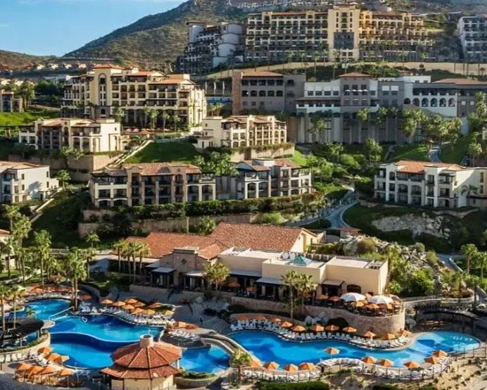 Pueblo Bonito Sunset Beach Resort & Spa