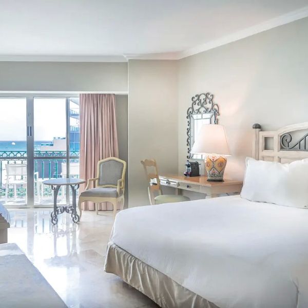 Sandos Cancun Luxury Resort