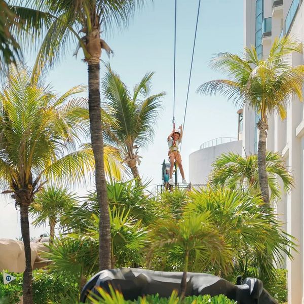 Seadust Cancun Family Resort (ex. Great Parnassus)