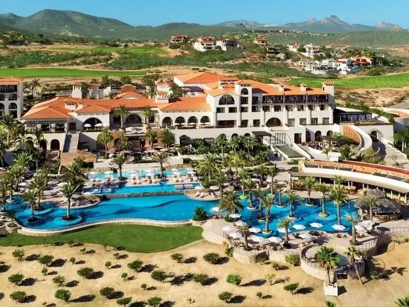 Secrets Puerto Los Cabos 5*