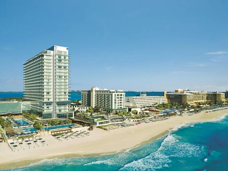 Secrets The Vine Cancun 5*