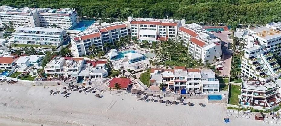 Solymar Beach Resort