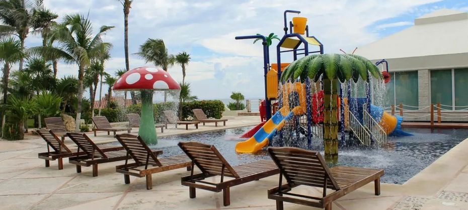 Solymar Beach Resort