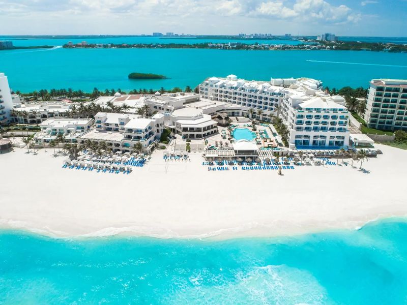 Sunscape Cancun Resort & Spa