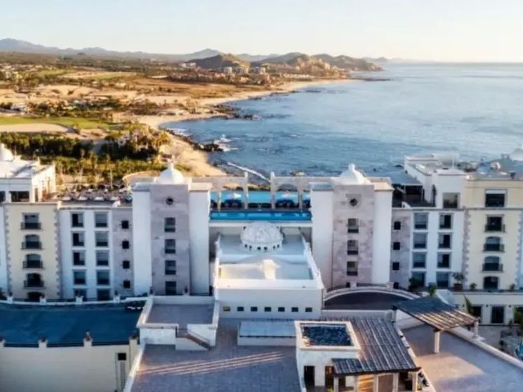 Vista Encantada Spa Resort Residences 4*