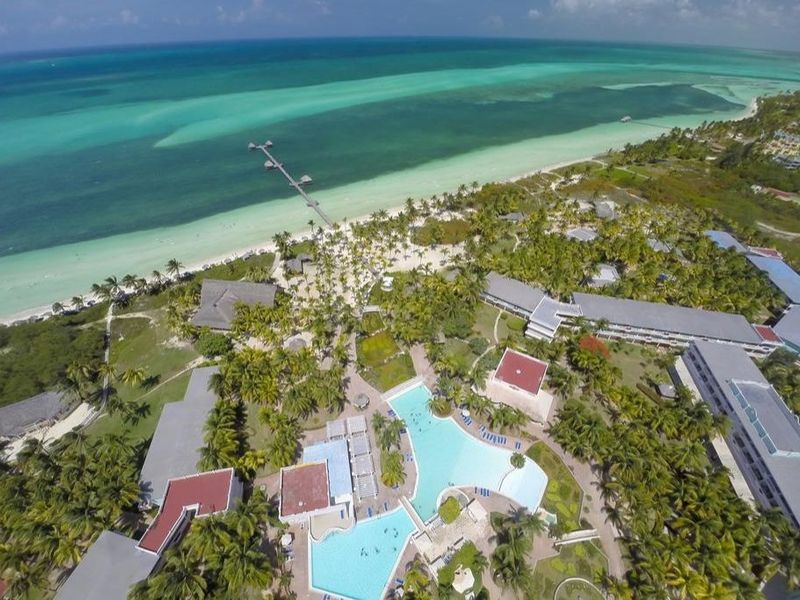 Melia Cayo Santa Maria