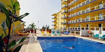 obiekt, teren hotelu, basen