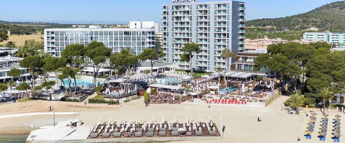 obiekt, budynek główny, teren hotelu