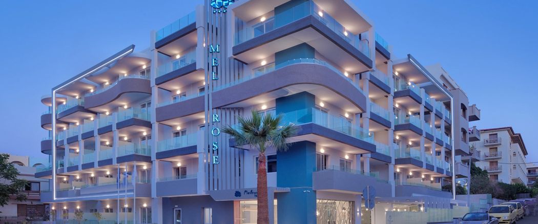 obiekt, teren hotelu