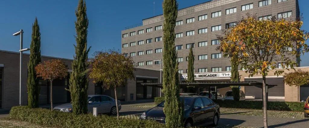 teren hotelu, obiekt