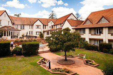 teren hotelu, basen, obiekt