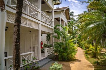 Merrils Beach Resort