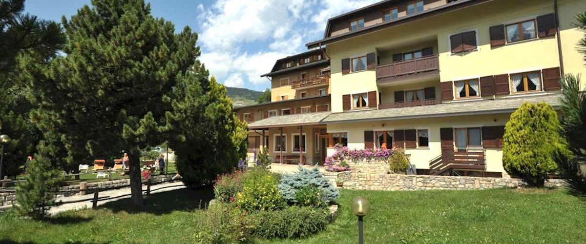 obiekt, teren hotelu