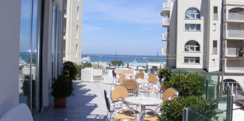 plaża, kawiarnia, balkon / taras