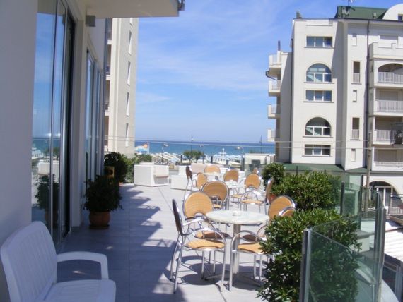 plaża, kawiarnia, balkon / taras