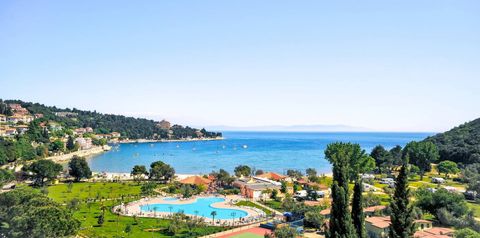 teren hotelu, basen, plaża