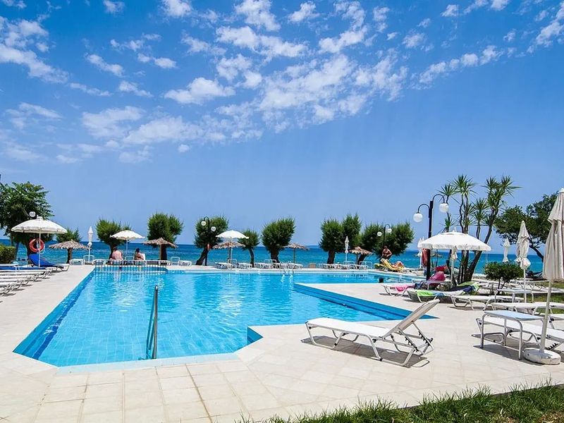 Mimoza Beach
