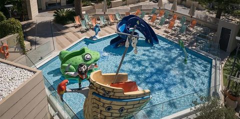 zjeżdżalnia, brodzik