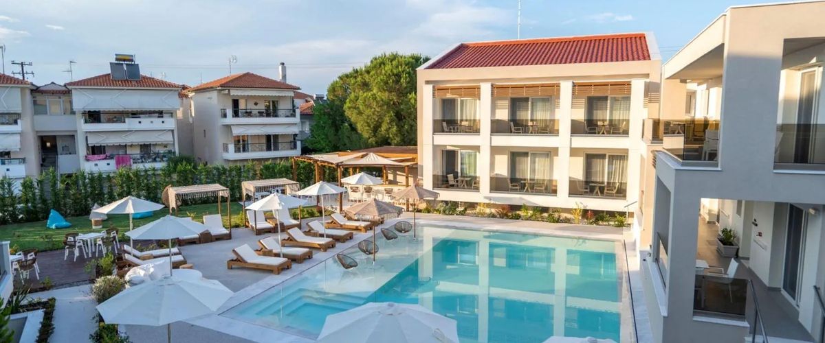 budynek główny, basen