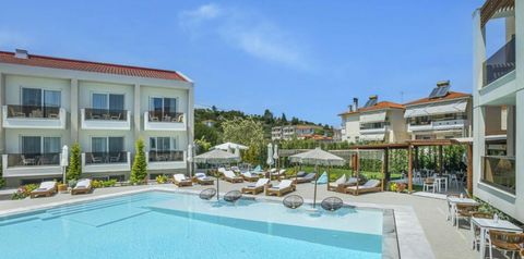 obiekt, teren hotelu, basen