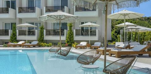 obiekt, teren hotelu, basen