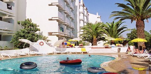 obiekt, teren hotelu, basen