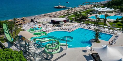 teren hotelu, basen, aquapark