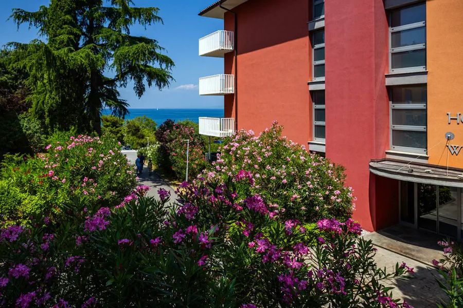 teren hotelu, obiekt