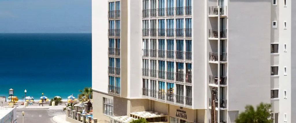 teren hotelu, obiekt