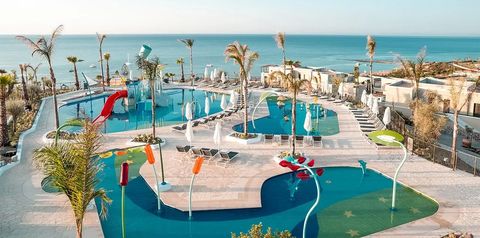 basen, zjeżdżalnia