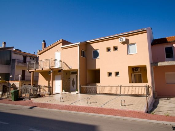 obiekt, teren hotelu