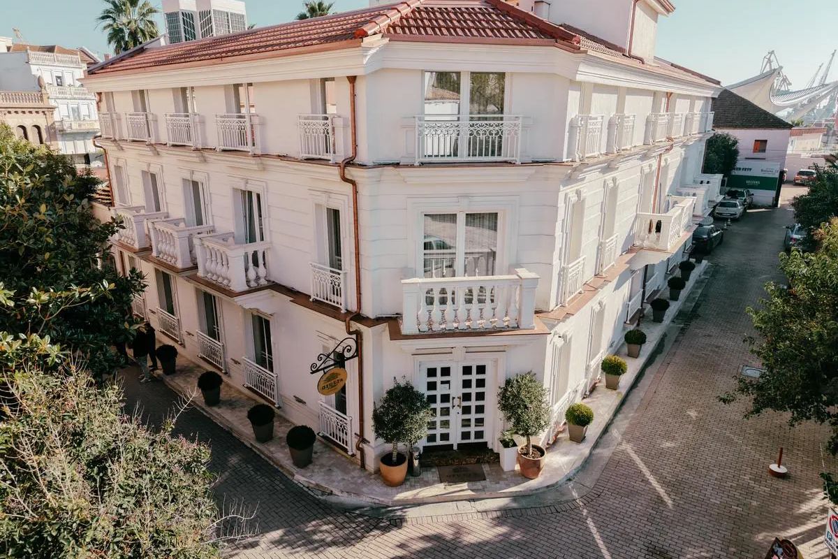 teren hotelu, obiekt