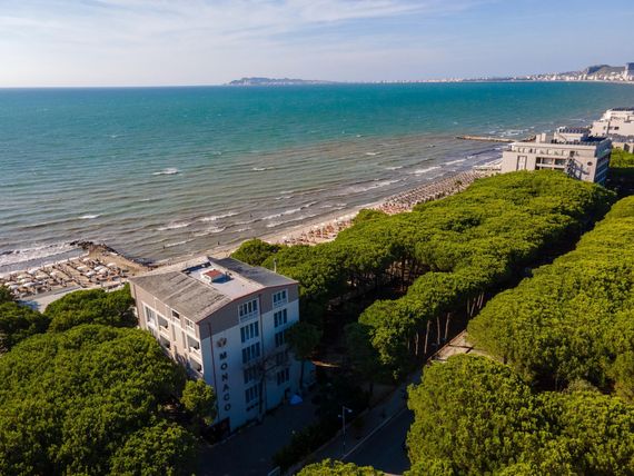 Monaco 3*