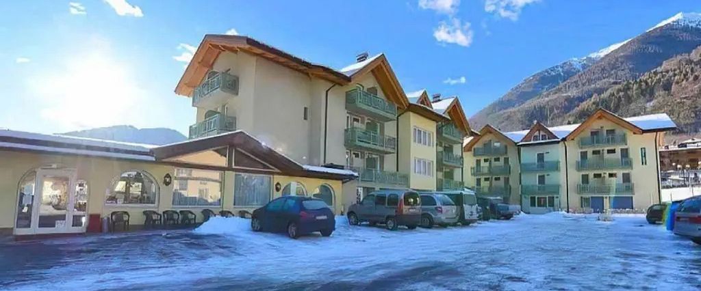 teren hotelu, obiekt